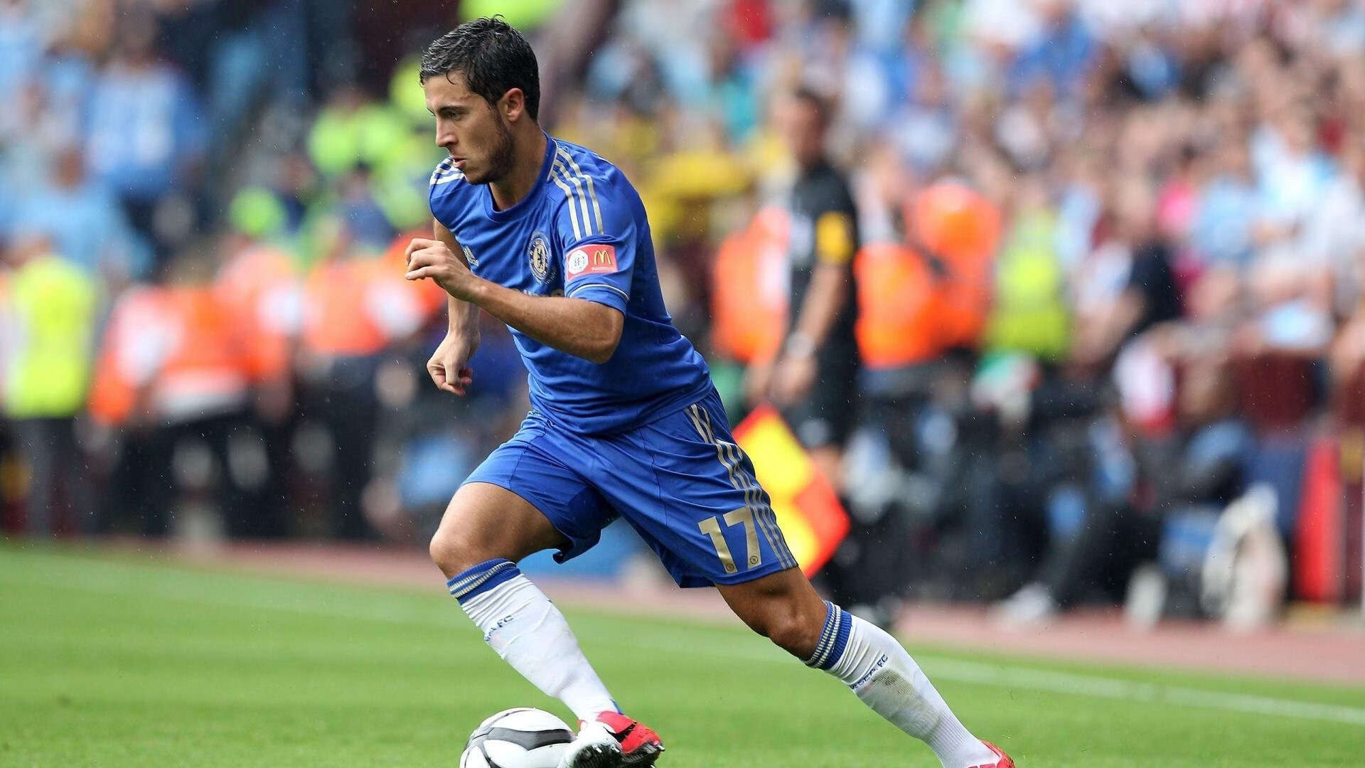 争夺欧洲足球冠军联赛冠军，名不虚传，播放欧洲足球冠军